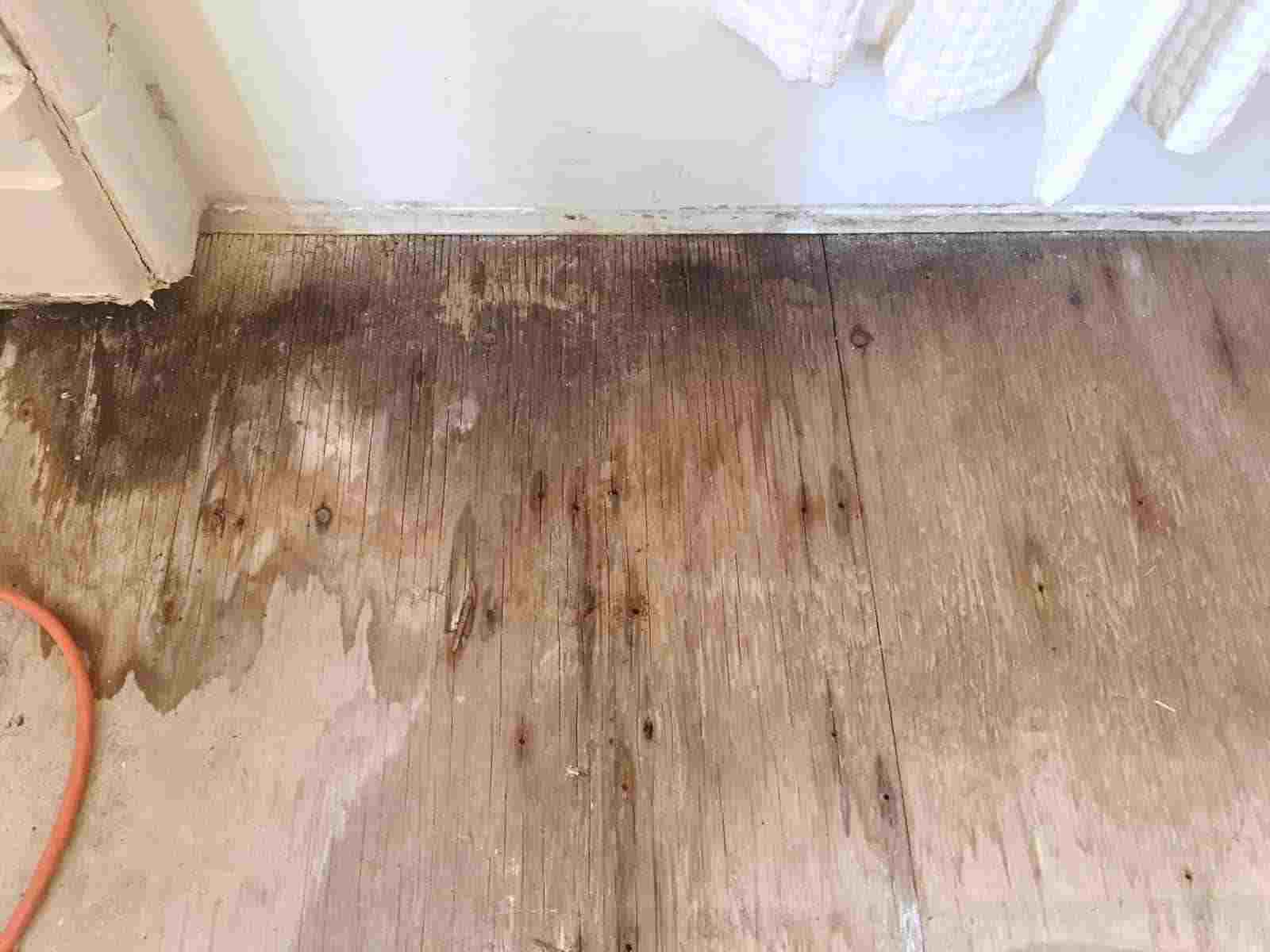 The-Patchy-Subfloor-Of-Floorboard